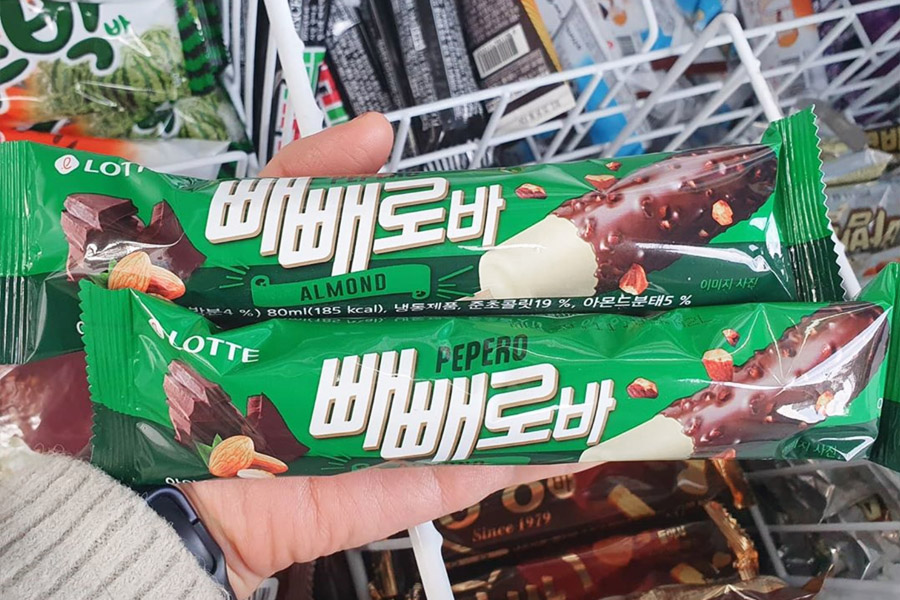 Lotte’s new Pepero Ice Cream Bars are as cheap as they’re yummy