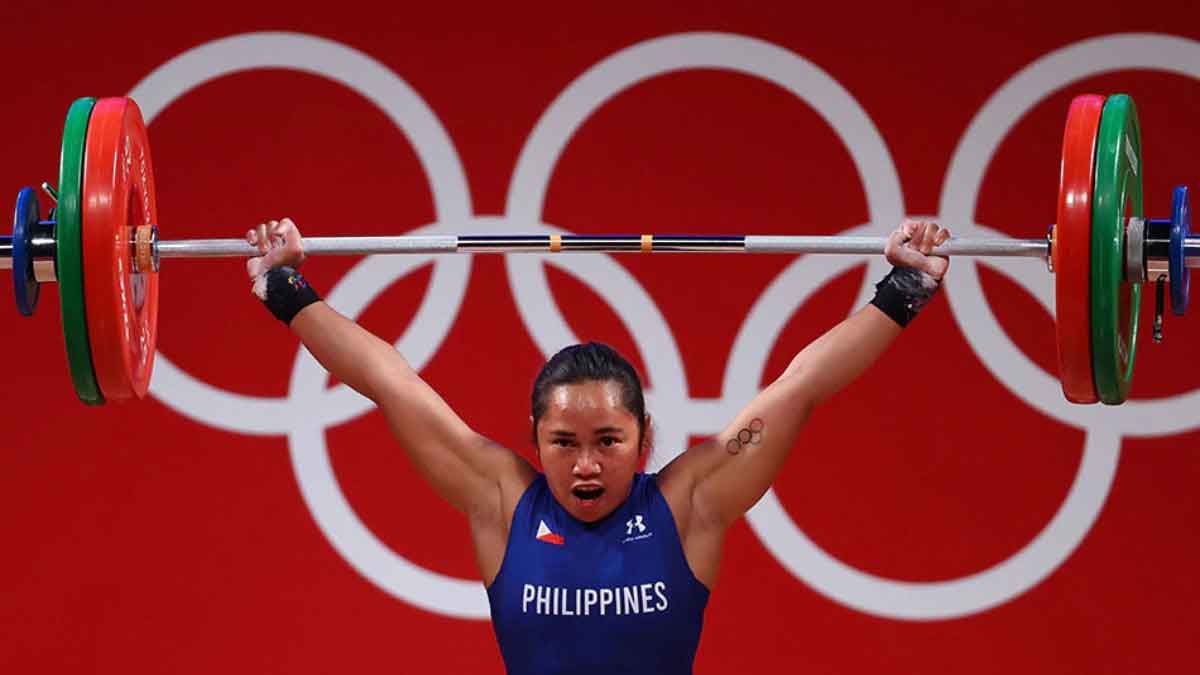 FreebieMNL - Hidilyn Diaz wins the Philippines’ first ever Olympic gold medal