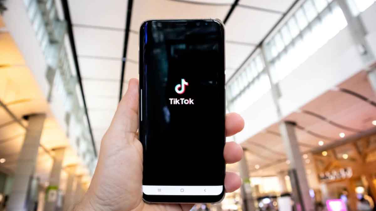 FreebieMNL - TikTok deletes 7 million underage users