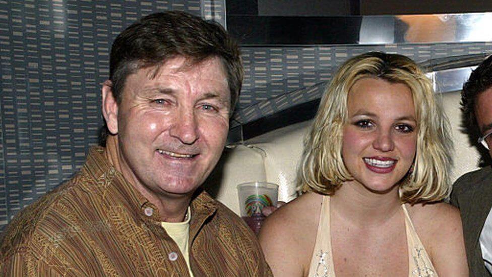 Britney Spears’ father to step down from conservatorship