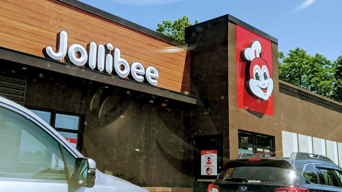Jollibee Opens First Drive-Thru Store in New Jersey