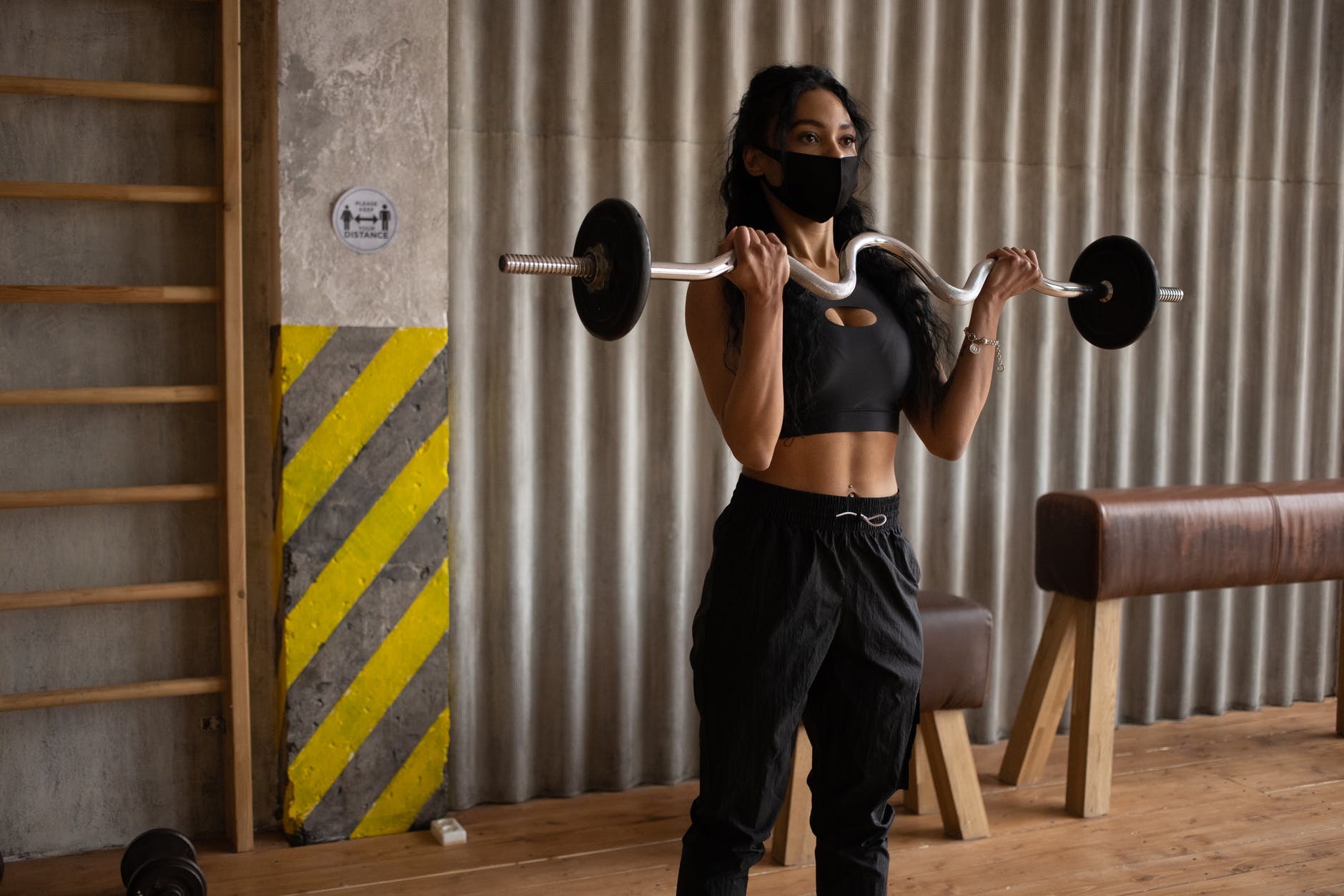 Should You Get a Gym Membership During the Pandemic?