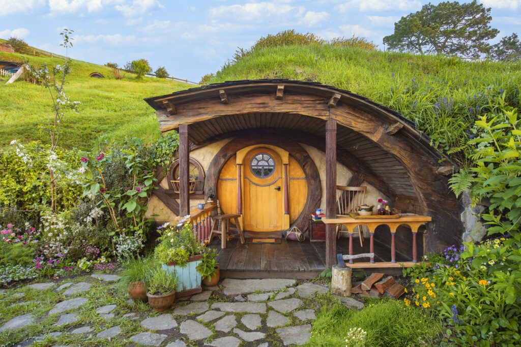 Hobbiton Airbnb Yellow Hobbit Hole Credit Larnie Nicolson