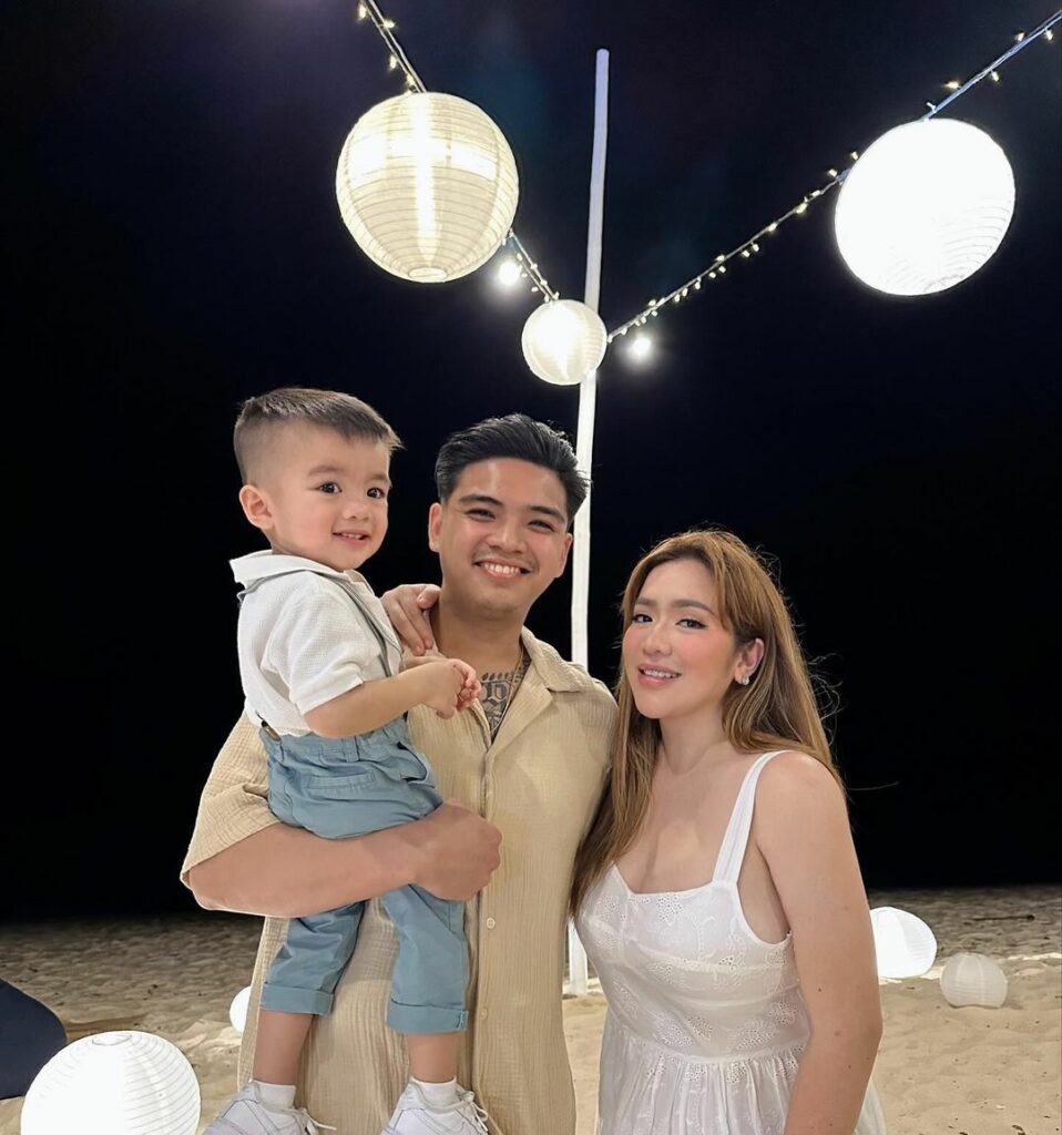 Angeline Quinto with son and boyfriend 
