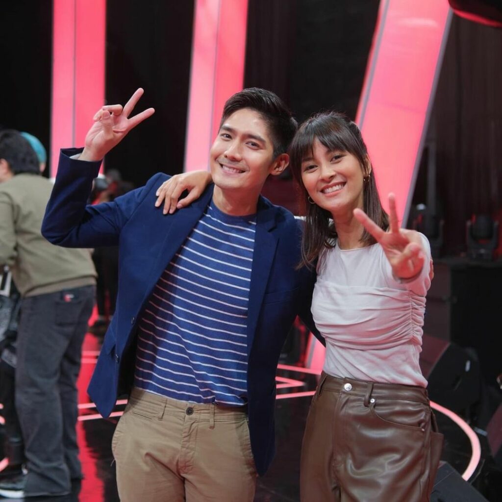 ABS-CBN's The Voice PH" hosts Robi Domingo and Bianca Gonzalez